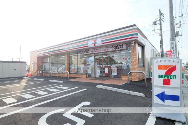 コンビニ　セブンイレブン（コンビニ）まで383m