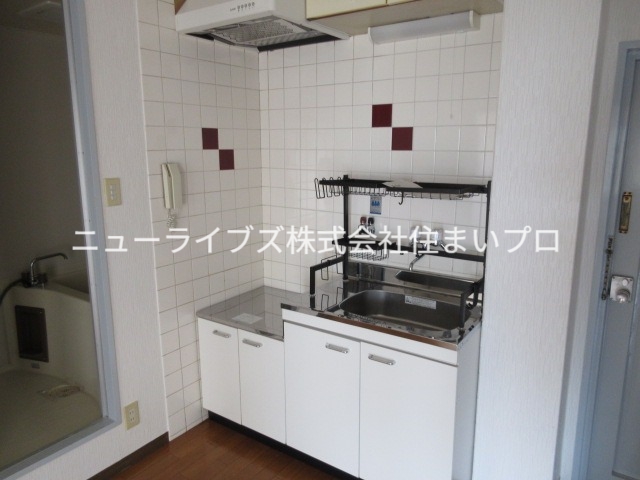 秀和ハイツ2のキッチン写真