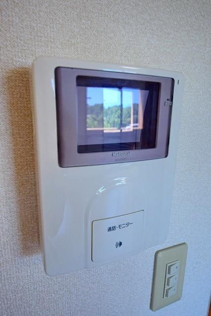 セキュリティ　★人気の１ＬＤＫ★礼金０円★