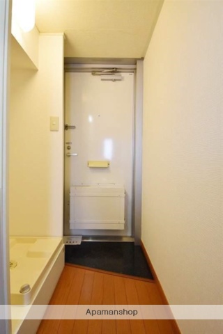 Klein Hausの玄関写真
