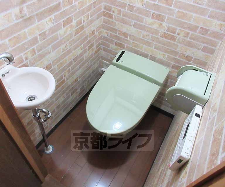 醍醐落保町貸家のトイレ写真