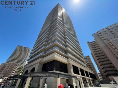建物外観　オートロック・防犯カメラ付きで安心です♪
