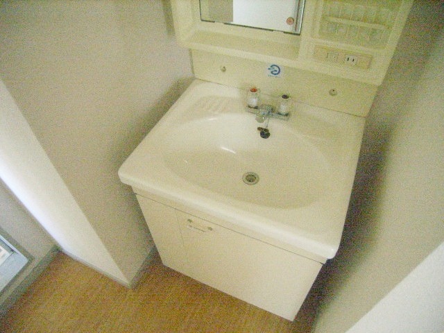 ユニックスIIの内装写真