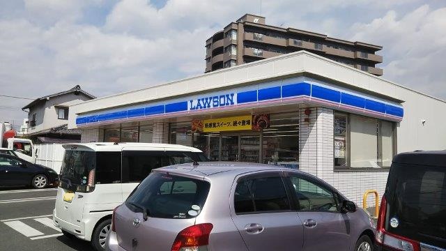 コンビニ　ローソン倉敷南町店（コンビニ）まで405m