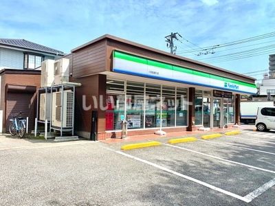 コンビニ　ファミリーマート 八柱桜通り店（コンビニ）まで525m