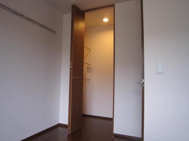 収納　☆ワンステップクローゼット☆