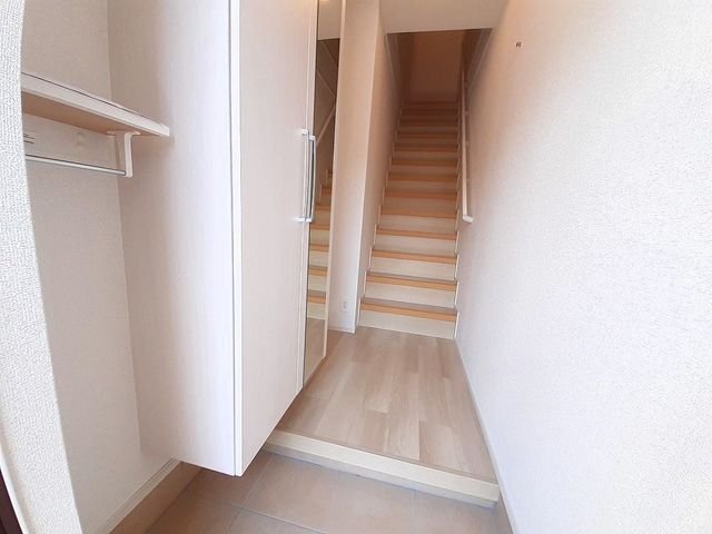 玄関　明るい玄関です
