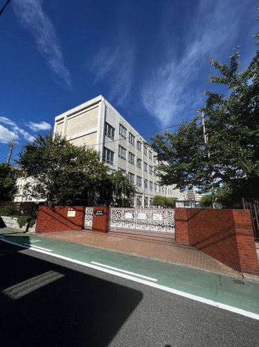 中学校　名古屋市立笈瀬中学校（中学校）まで509m
