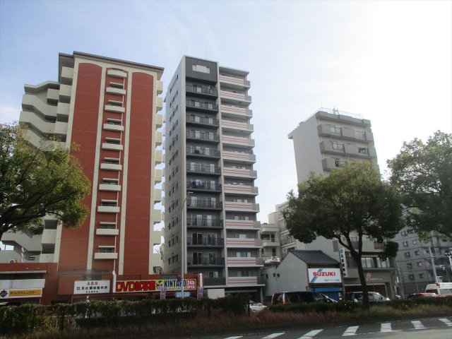 建物外観　アルクス金山