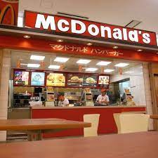飲食店　マクドナルド イオン東雲店（飲食店）まで890m