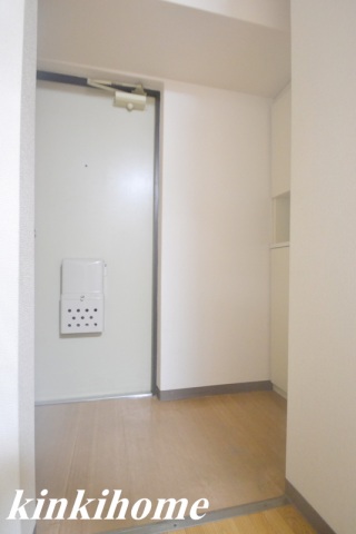 玄関　下駄箱