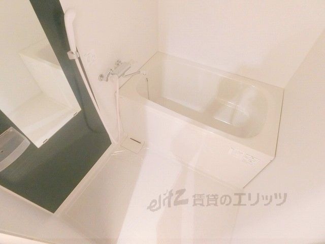 バス・シャワールーム　風呂