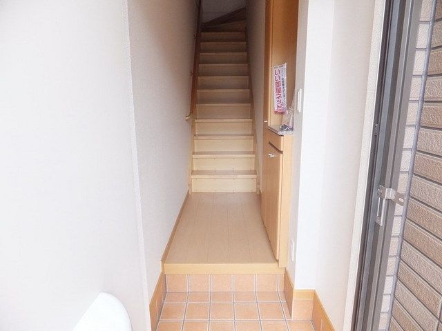 玄関　★玄関まわりはすっきりしてます★