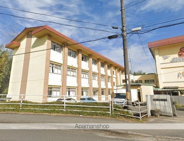 小学校　由布市立挾間小学校（小学校）まで725m