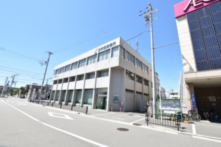銀行　三井住友銀行浜寺支店（銀行）まで215m