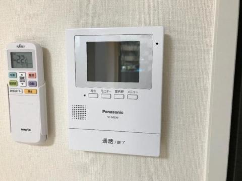 セキュリティ　カメラ付インターホン