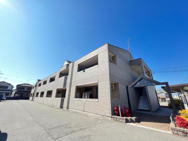 建物外観　外観写真（昼）