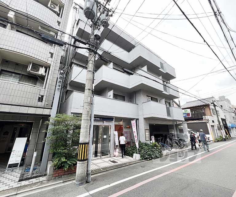 ロイヤルプラザ御幸町の外観写真
