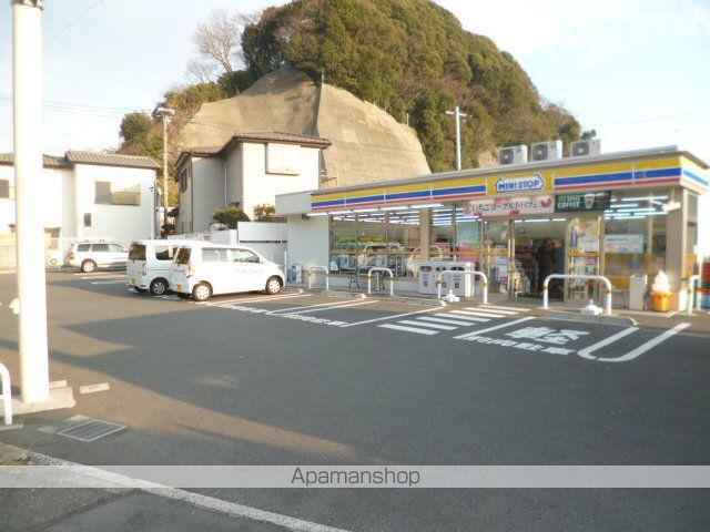 コンビニ　ミニストップ　横須賀東浦賀店（コンビニ）まで838m