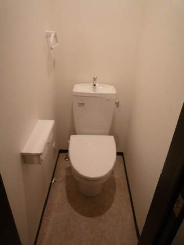 グランノーブル鶴見のトイレ写真