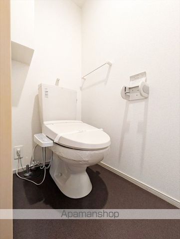 ＪＲ宇野線 彦崎駅 徒歩6分 3階建 築12年のトイレ写真