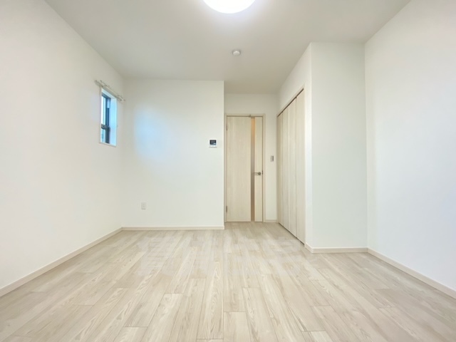 南海高野線 沢ノ町駅 徒歩6分 3階建 築5年の居間写真