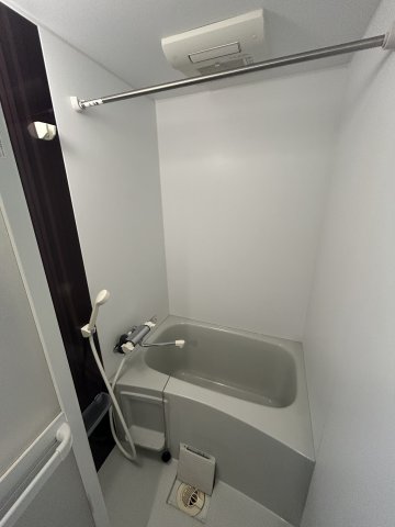 ドネボヌールの風呂写真