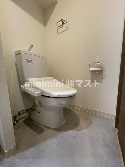 レジュールアッシュ南堀江のトイレ写真