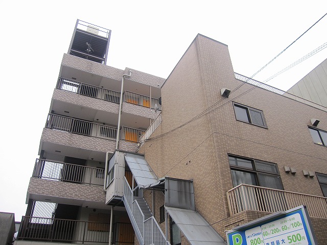 地下鉄四つ橋線 岸里駅 徒歩13分 築42年