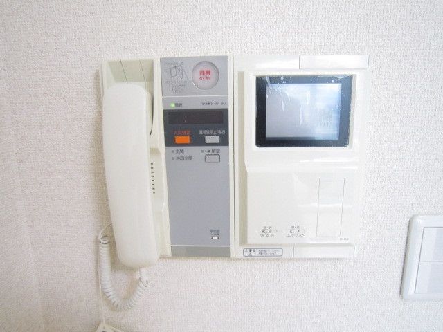 セキュリティ　TVモニター付きインターフォン