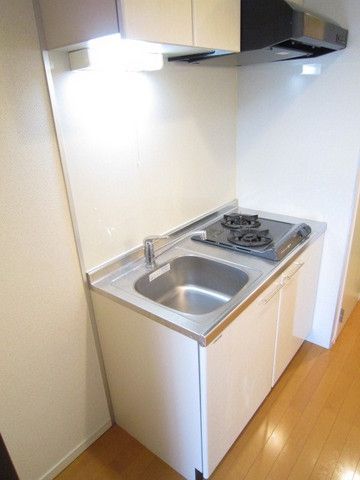 キッチン　二口ガスコンロ付きシステムキッチン