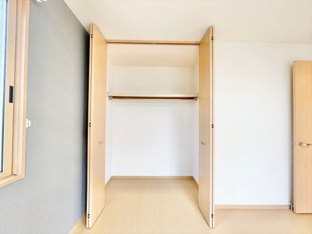 収納　同一建物内１０１号室内装写真転載