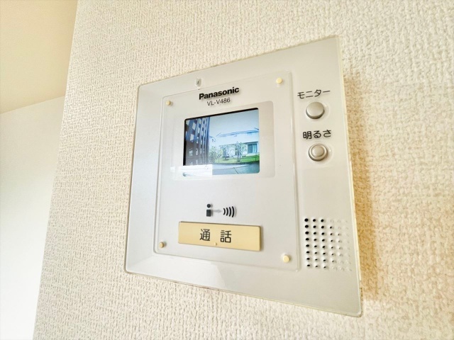 セキュリティ　同一建物内１０１号室内装写真転載