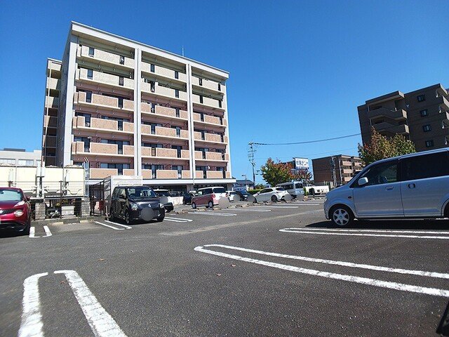 駐車場　駐車場です