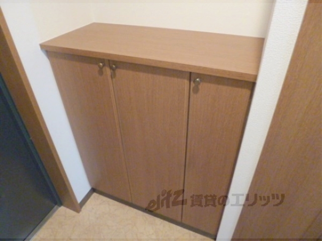 収納　下駄箱