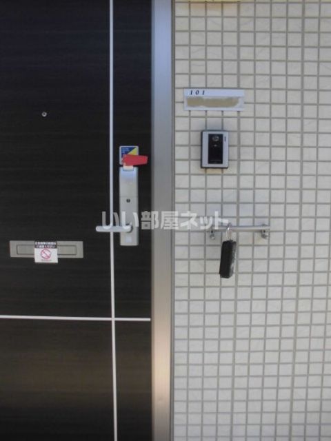 ソレーユM Vの玄関写真