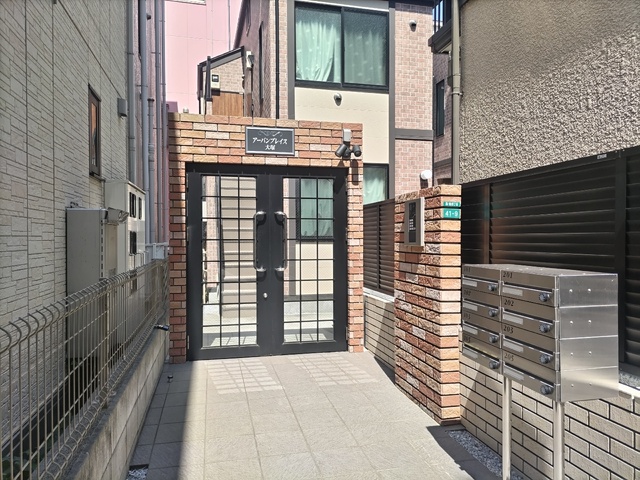エントランス　エントランス