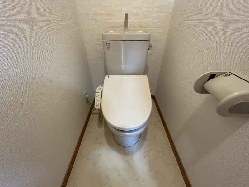 アブニール新宮IIのトイレ写真