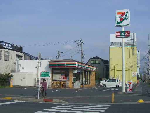 コンビニ　セブンイレブン 草津平井町店（コンビニ）まで440m