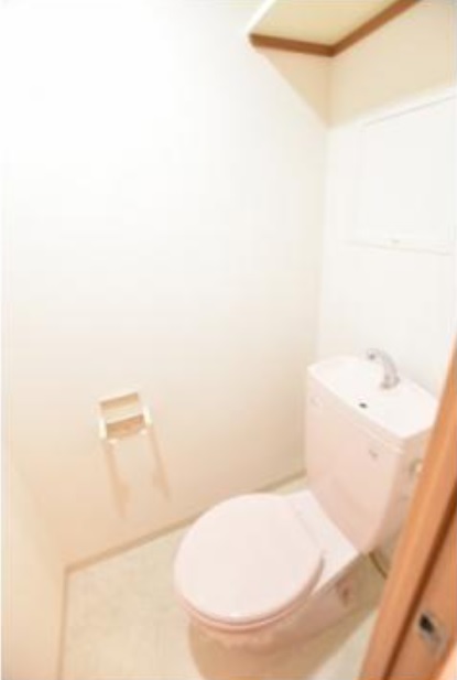 トイレ　同物件、別部屋のお写真です。ご参考までにご覧ください。