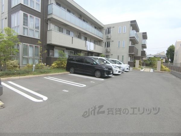 その他共有部分　駐車場