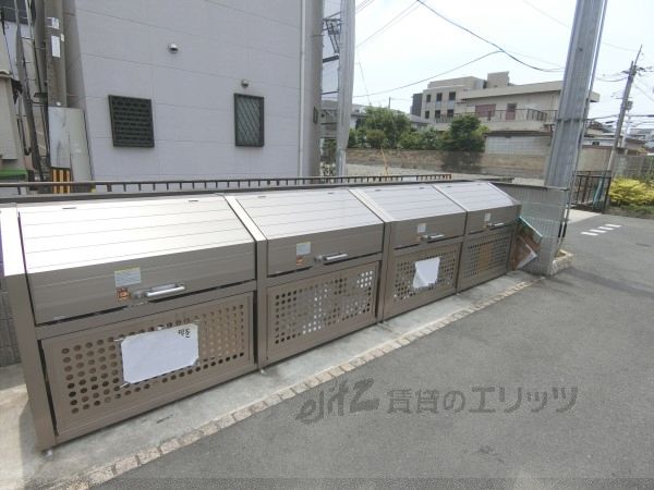 収納　ゴミ置き場