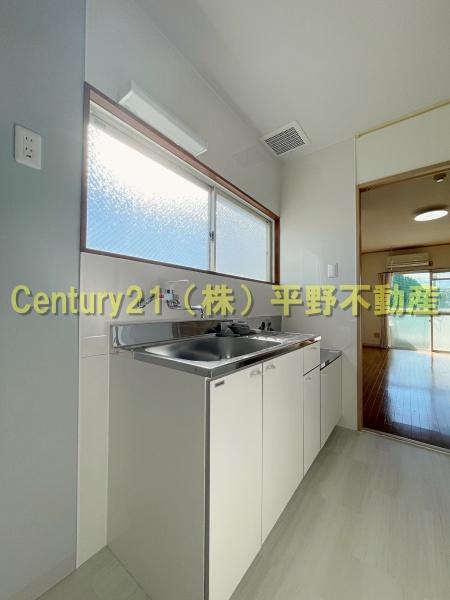 キッチン　個室トイレです！