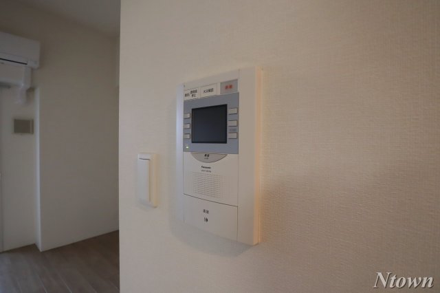 セキュリティ　モニター付きインターホンです