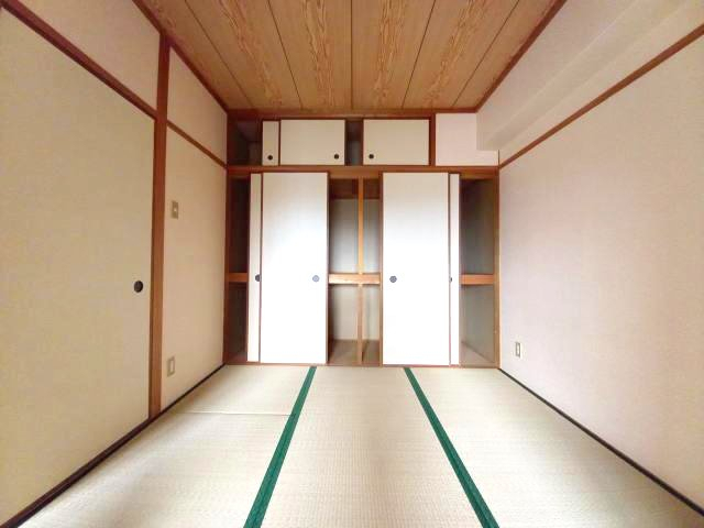 スカイヴィラ太田の内装写真