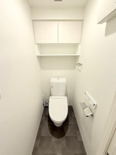 トイレ　ゆったりとした空間のトイレです