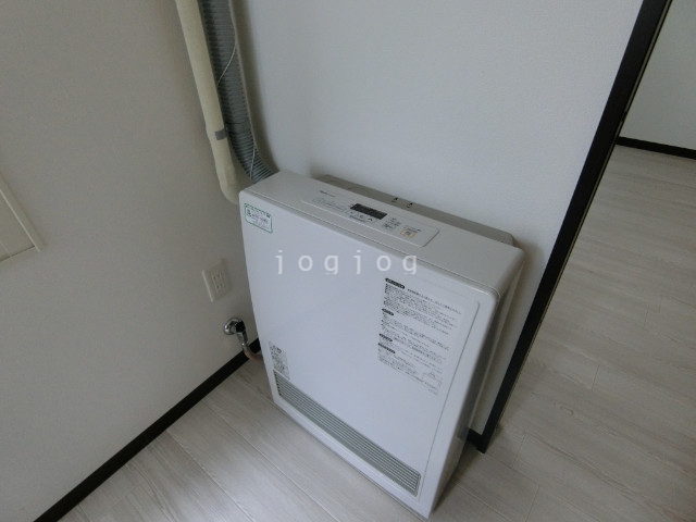 その他設備　着火が早いガスストーブです