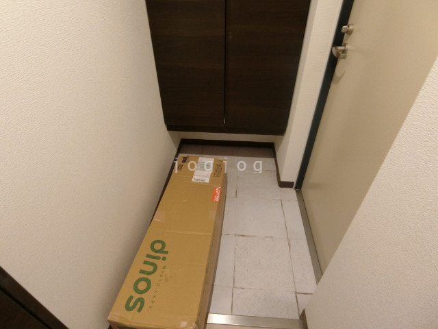 玄関　ゆったりとした玄関です。