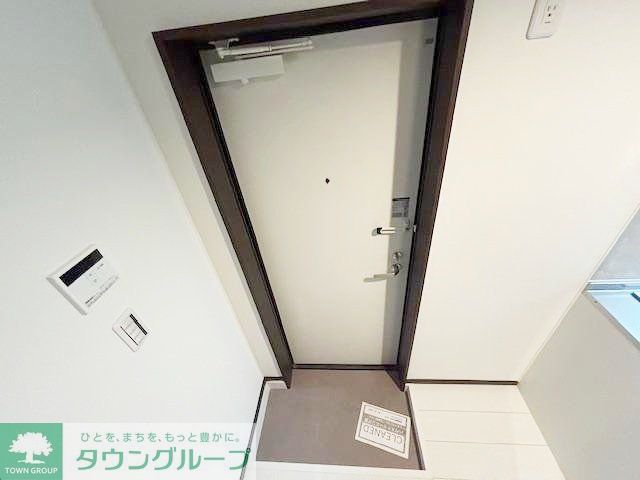 玄関　設備