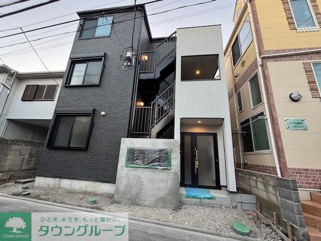 建物外観　エントランス